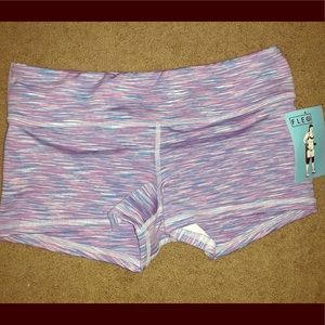 Fleo bubblegum shorts size large